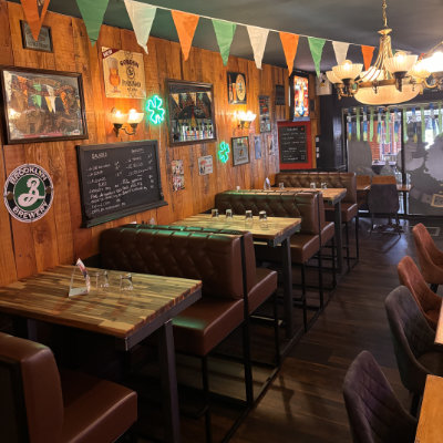 Décor intérieur en bois de O'Temple Bar